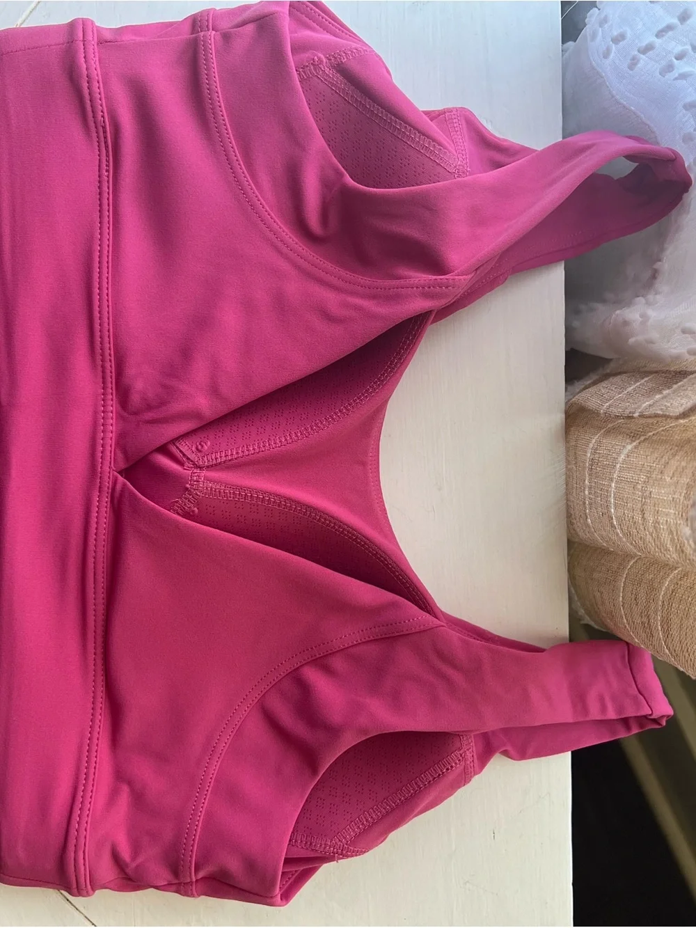 ALO Yoga Hot Pink Scoop Neck Crop Sports Bra